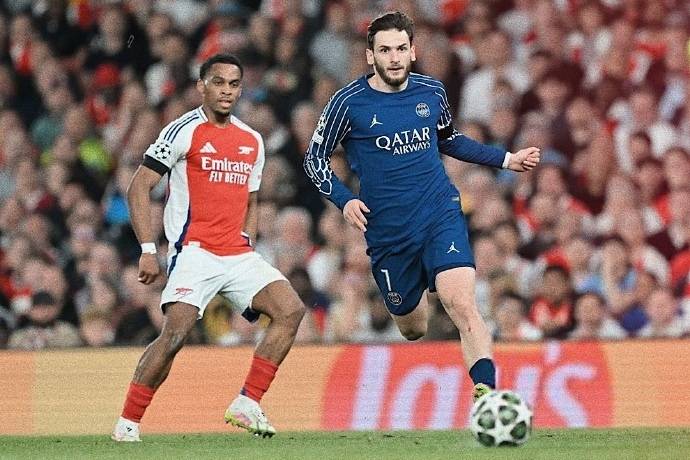 皇马客场战胜巴黎圣日耳曼,获得胜利 皇马客场战胜巴黎圣日耳曼,获得胜利