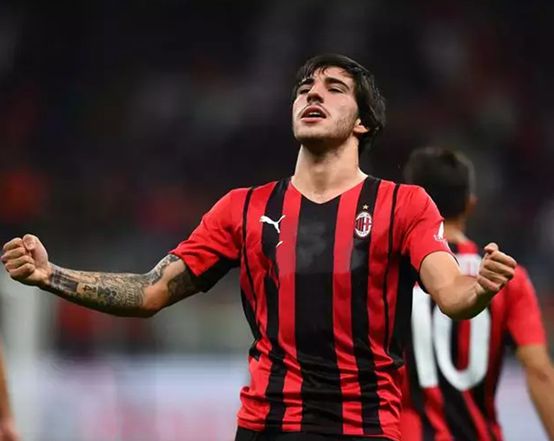 关于萨索洛主场力克对手，实现逆转的信息