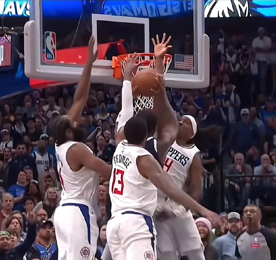 欧洲篮球强队绝地反击，取得胜利关键