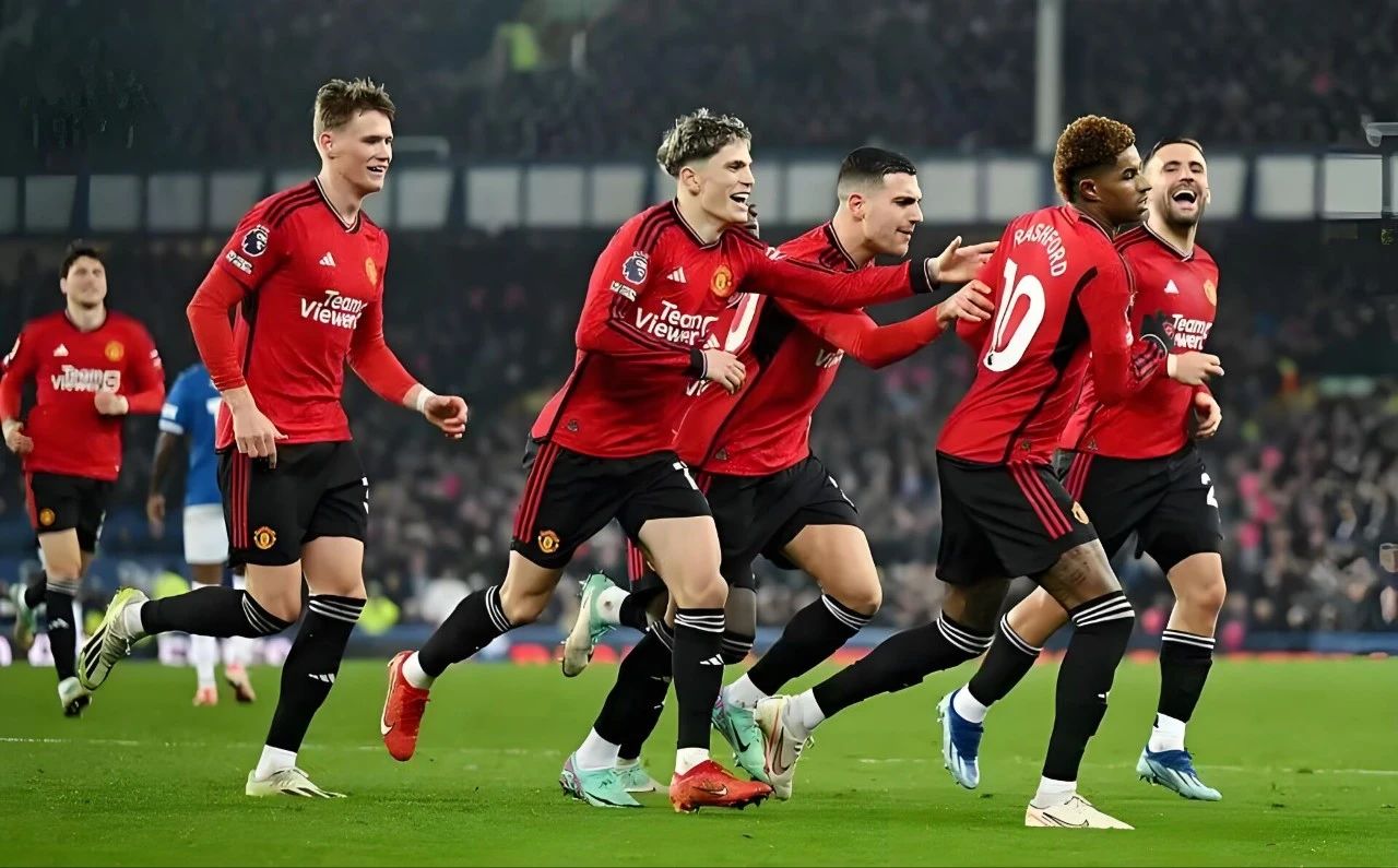 狼队主场意外失利，球队欧战席位动摇！