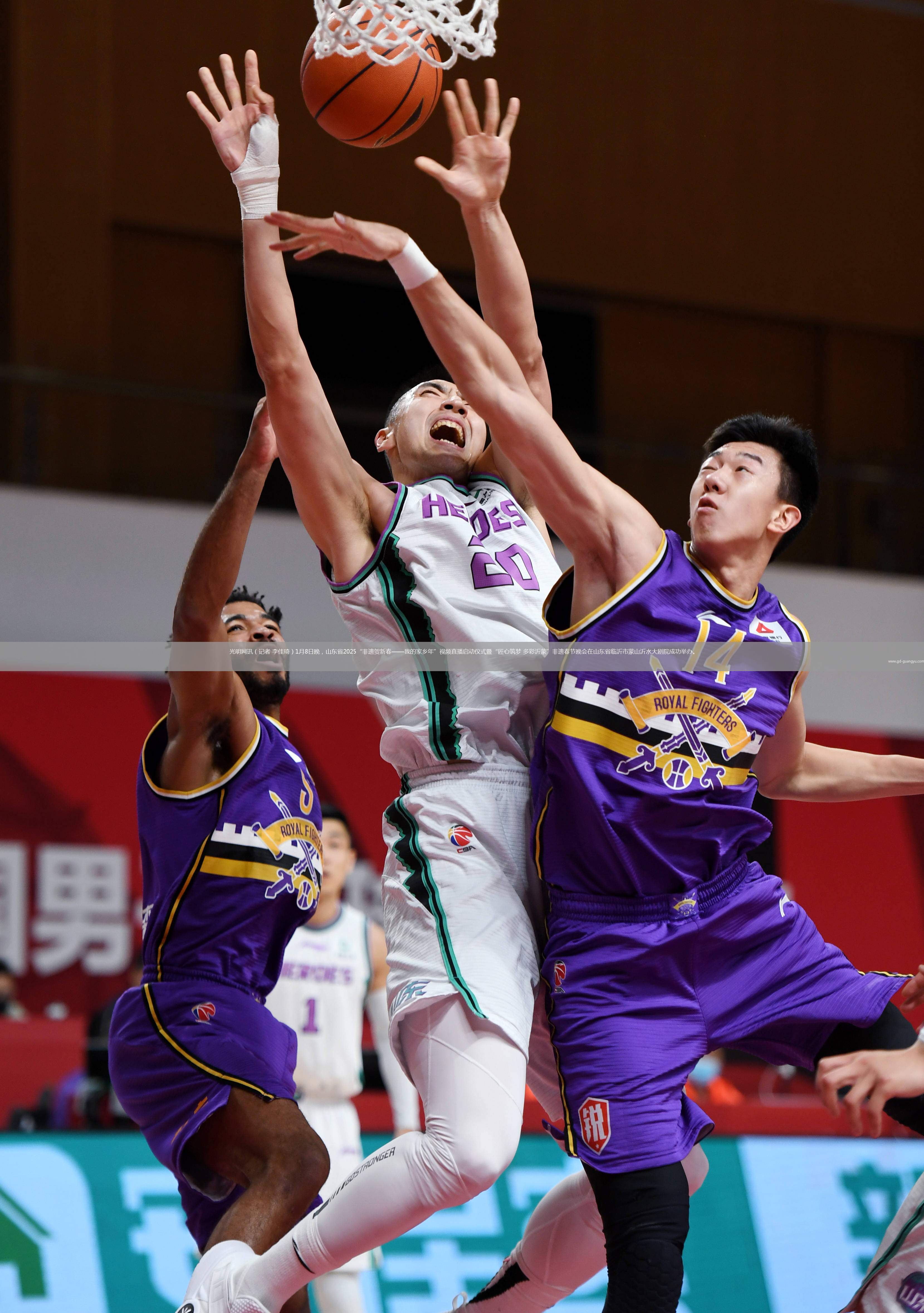 美因茨客场险胜弗赖堡,继续逐步追赶的简单介绍 美因茨客场险胜弗赖堡,继续逐步追赶的简单介绍