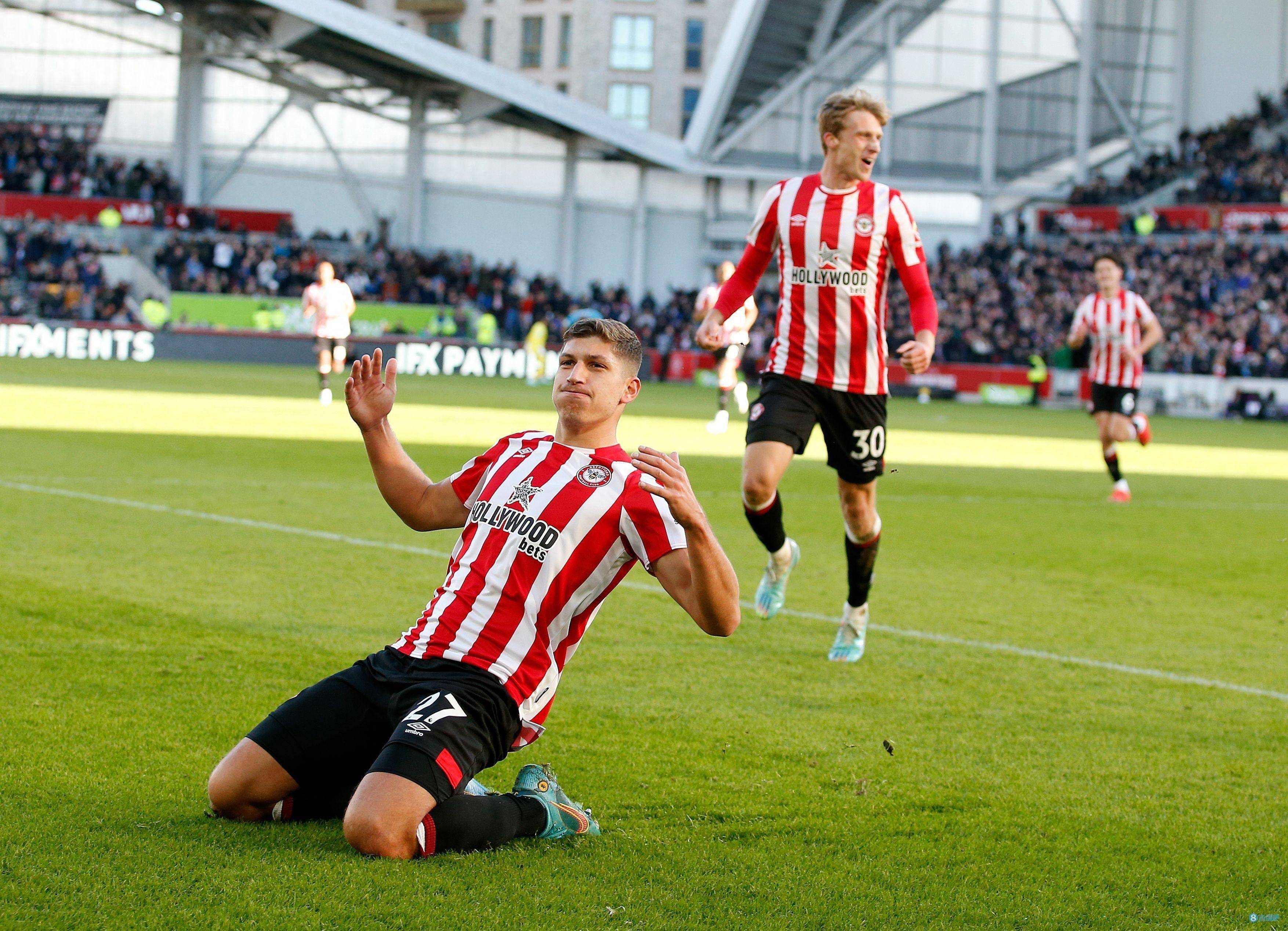 包含纽卡斯尔惊险获胜,士气大振的词条 包含纽卡斯尔惊险获胜,士气大振的词条