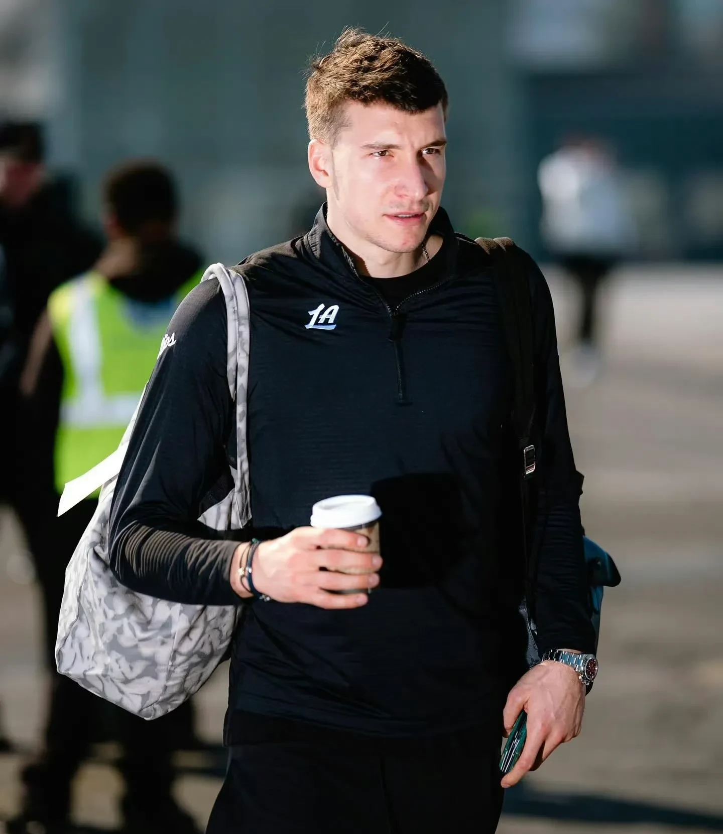 包含卡昂备战顽强，迎接重要的主场比赛的词条