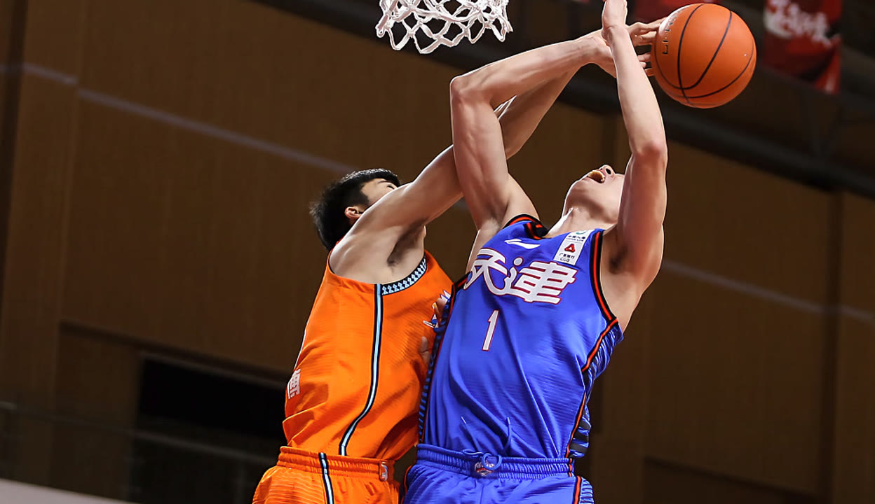 福建遭遇五连败，北京客场逆转获胜