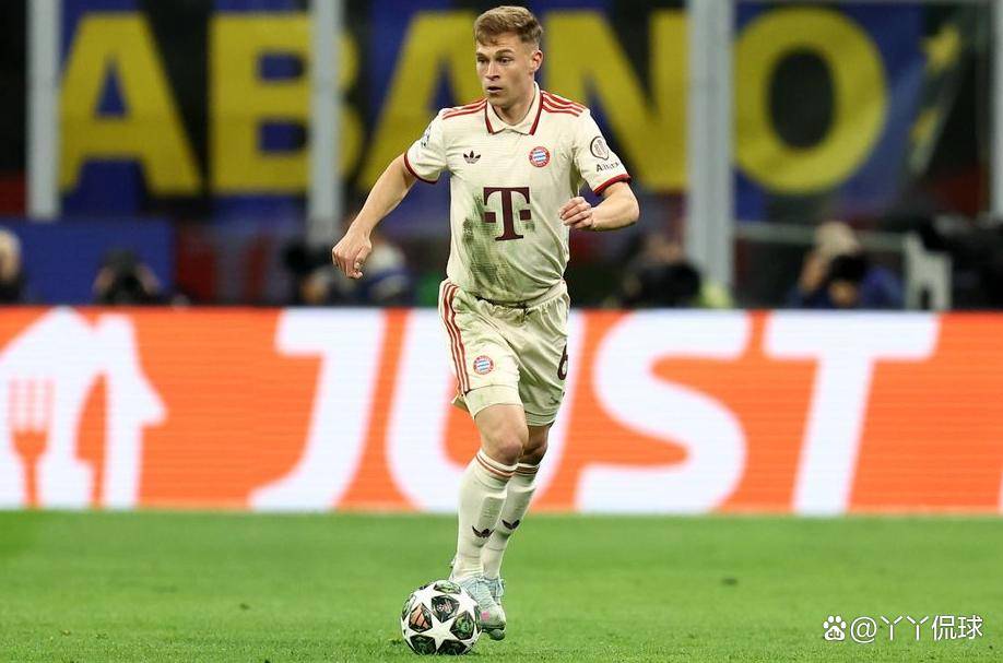 关于拜仁慕尼黑大胜对手在赛场上实力碾压的信息