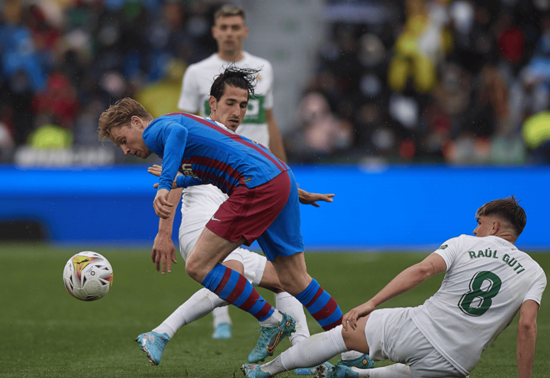 华伦西亚客场战胜埃尔切，保持势头的简单介绍