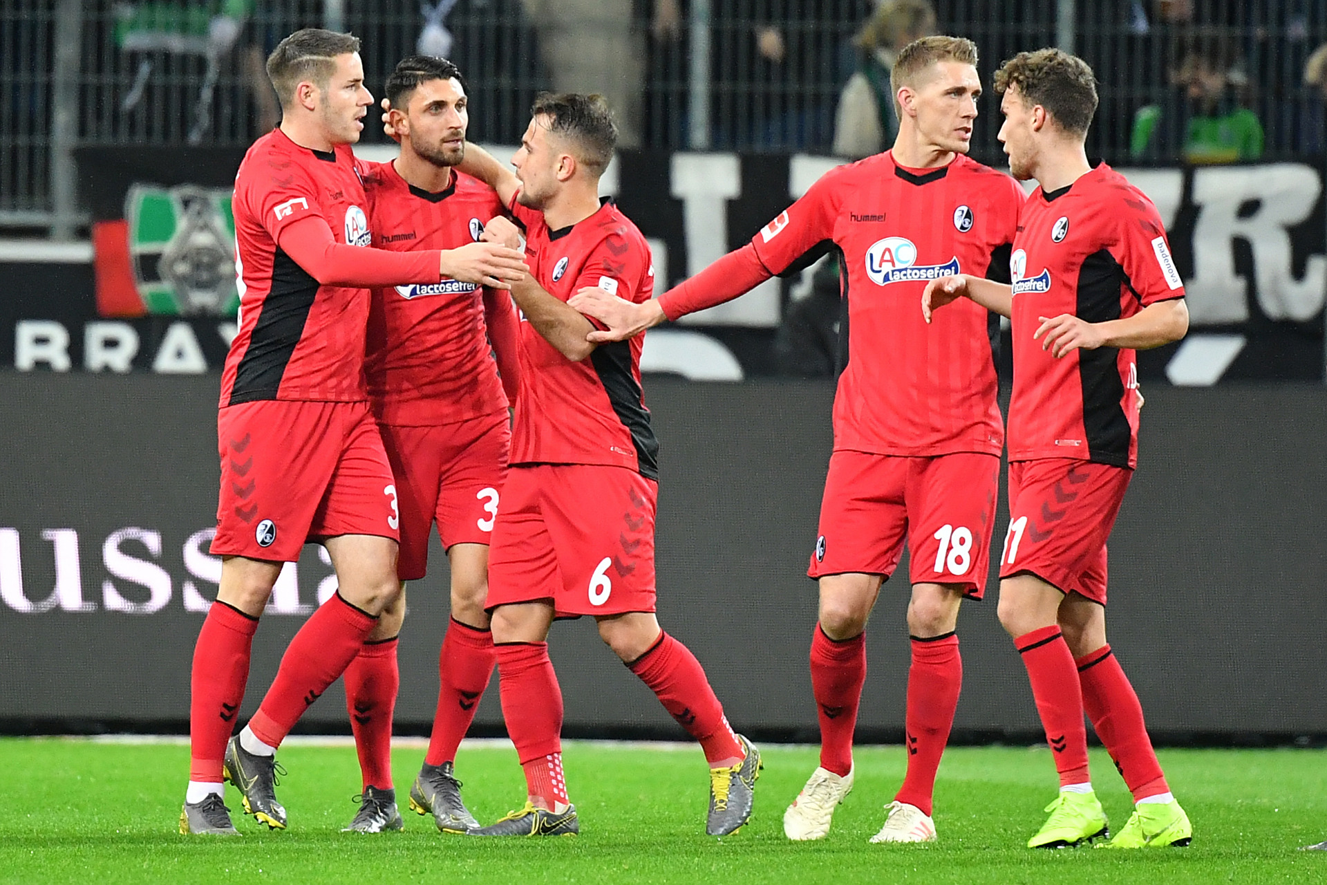 弗赖堡客场成功反超对手，积分追平前四的简单介绍