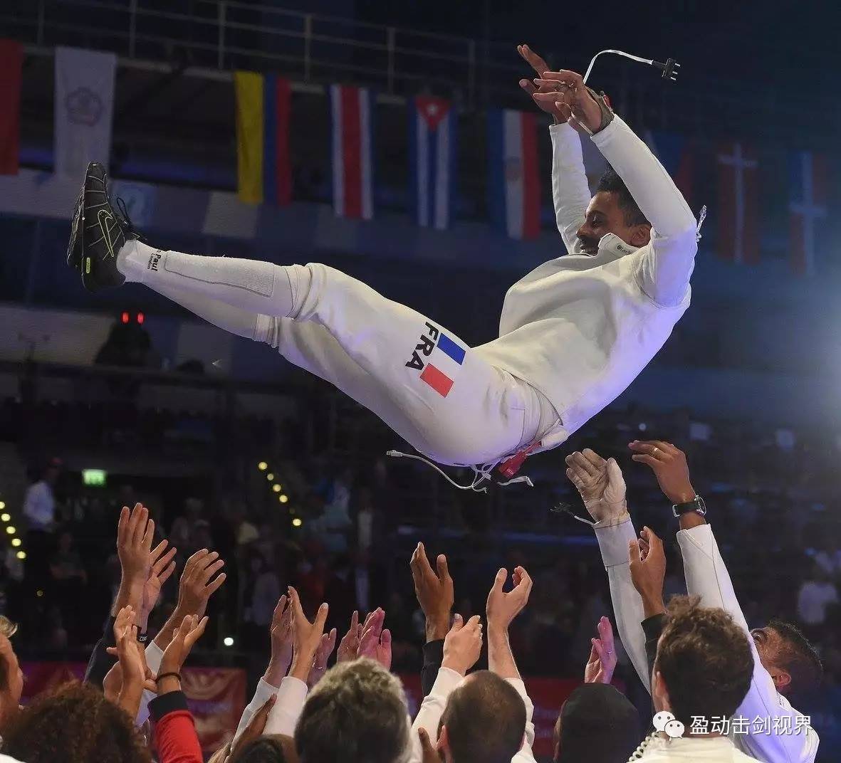 法国击剑选手崭露头角展现实力