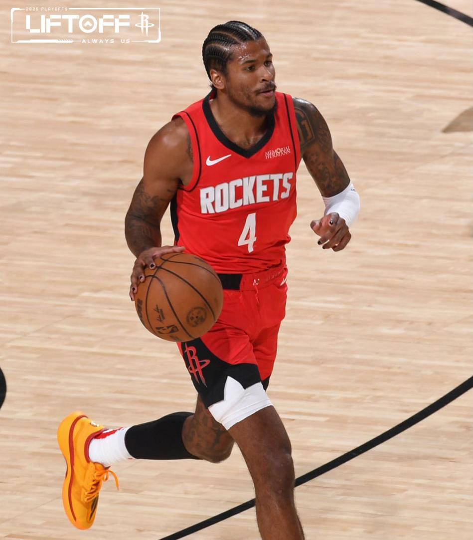 勇士再胜火箭，格林助攻精准