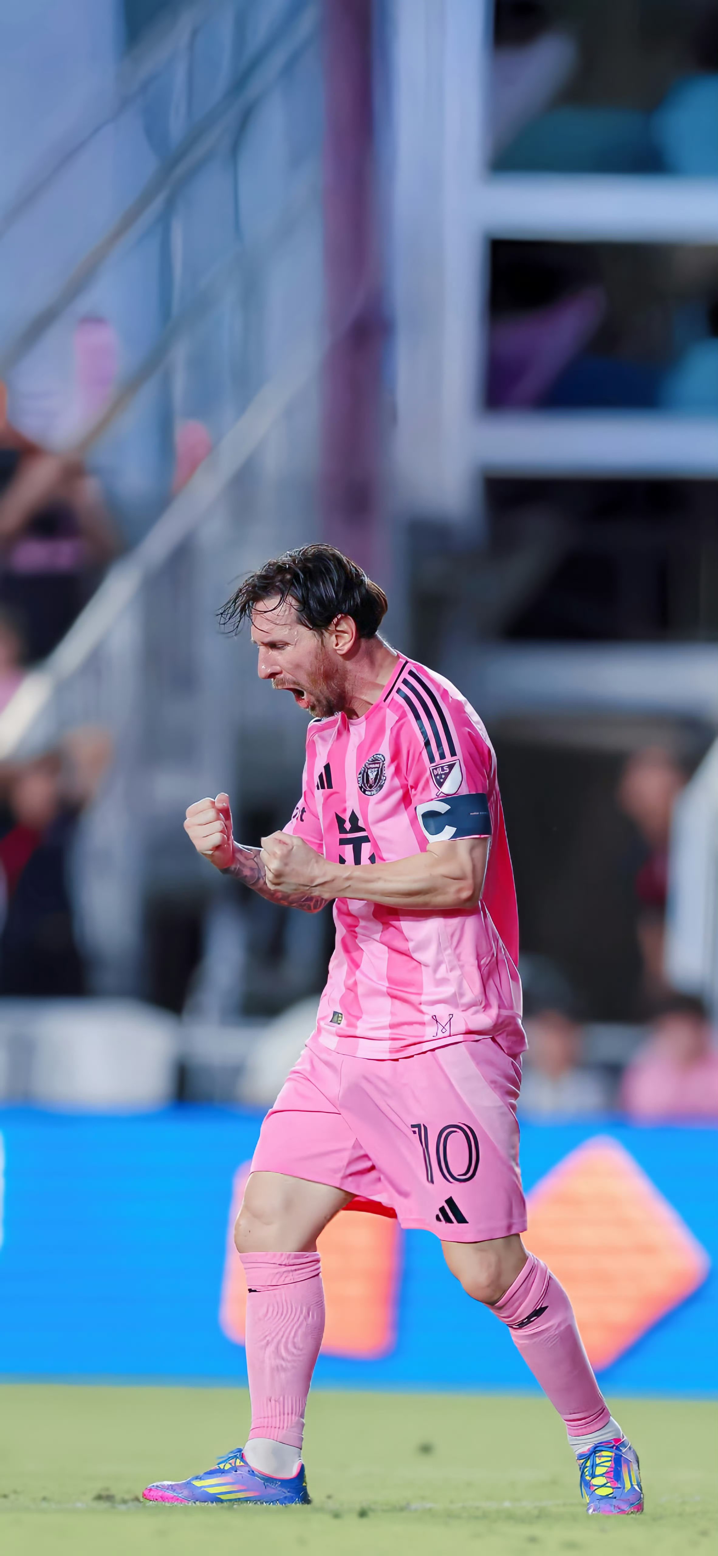 比赛升级,球员展现出色表现 比赛升级,球员展现出色表现