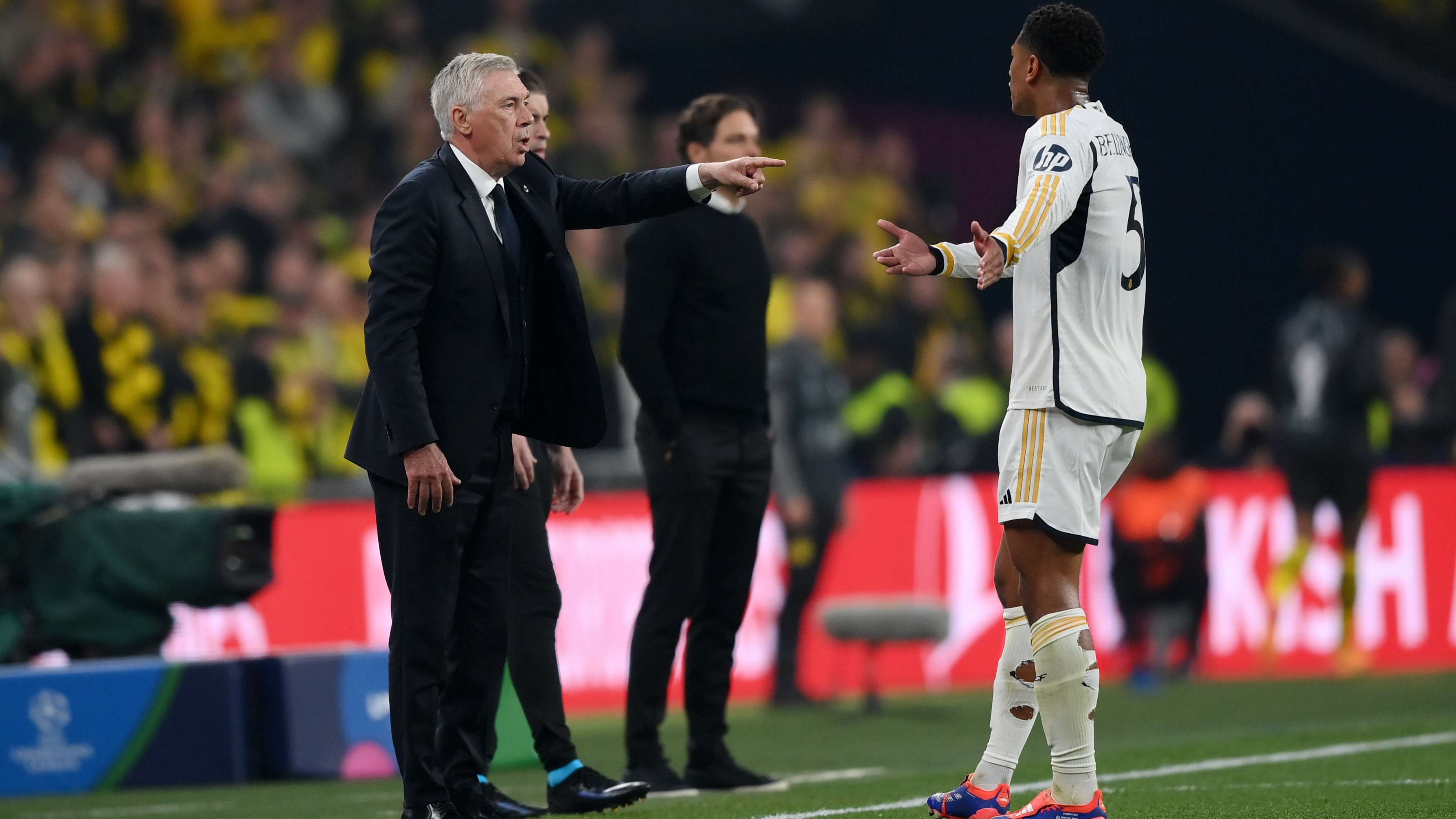 关于皇马主场惨败，球队状态备受关注讨论的信息