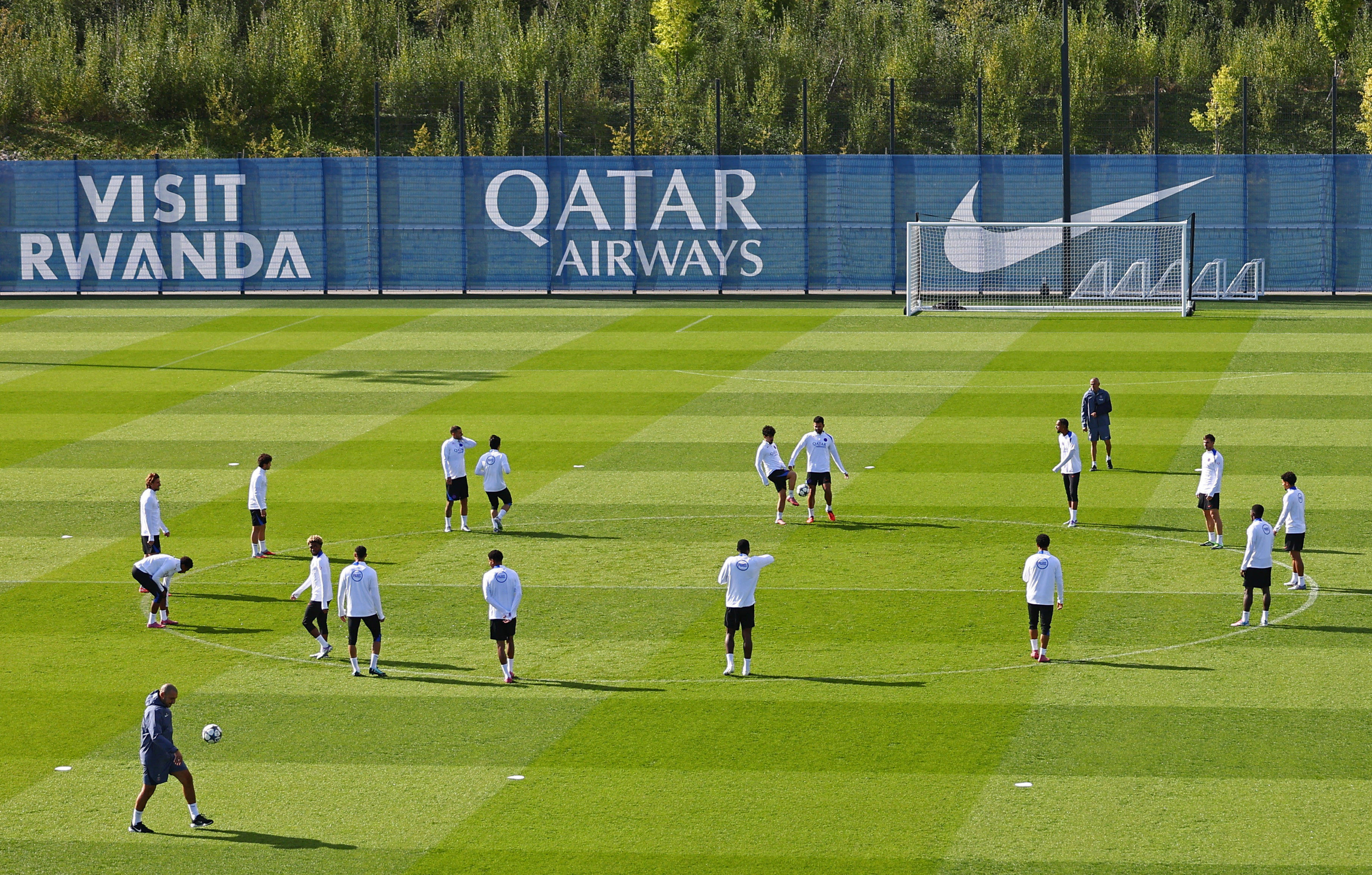 巴黎圣日耳曼逆转胜出，力压对手实现逐鹿的简单介绍