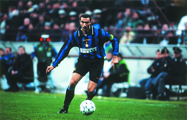 意大利足球联赛一位名将无缘重要比赛