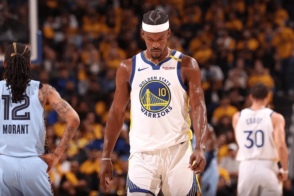 灰熊险胜尼克斯,守住胜利 灰熊险胜尼克斯,守住胜利