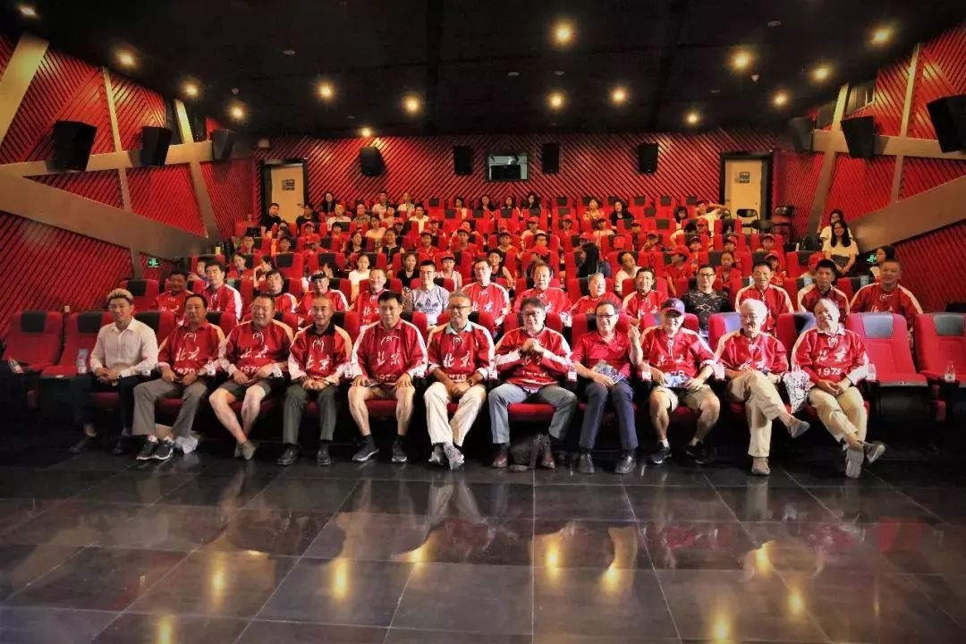 球队实力再现，获得国内外媒体好评