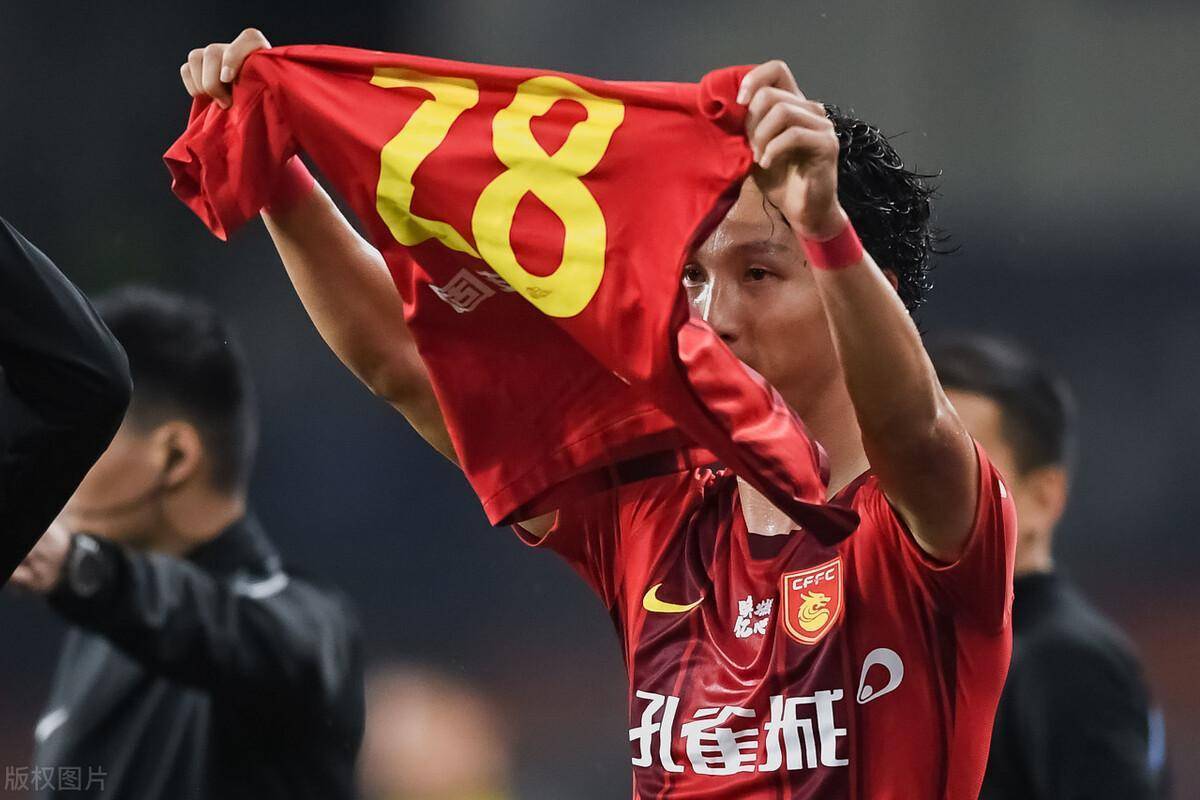 大连一方队客场战平河北华夏幸福队，保持不败走势的简单介绍